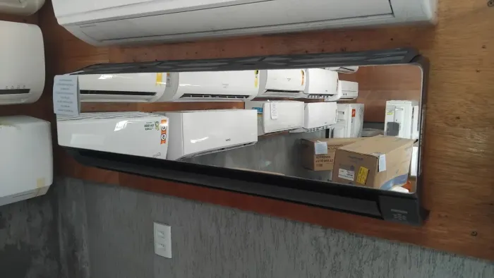 Ar condicionado espelhado LG Inverter 18.000 btus seminovo