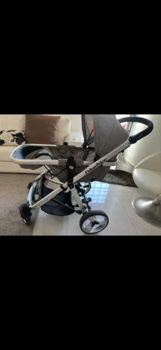 Carrinho de bebê