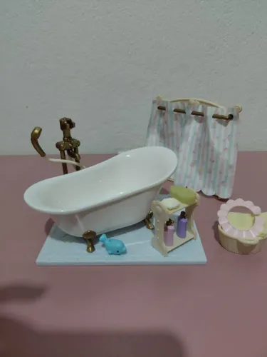 Conjunto banho SYLVANIAN FAMILIES