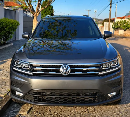 Volkswagen Tiguan Allspac Comf 250 TSI 1.4 Flex 2020