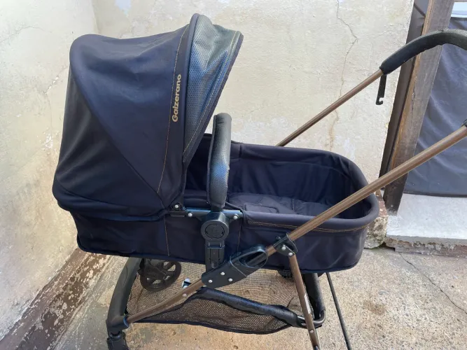 Carrinho Galzerano Napoli com Bebê Conforto - Excelente Estado