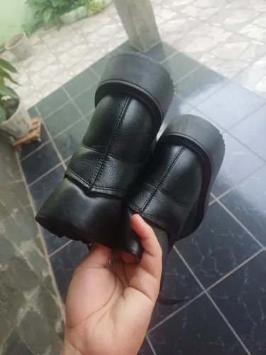 Coturno feminino moleca