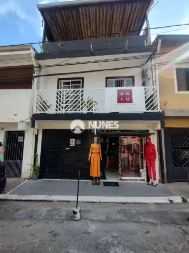 Sobrado com ponto comercial independente no Jardim Baronesa, Osasco - Moradia + renda no m