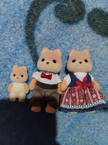 Bonecos família sylvanian familes