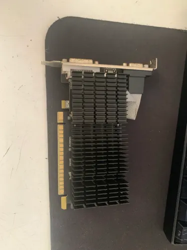 Placa de vídeo gt 710