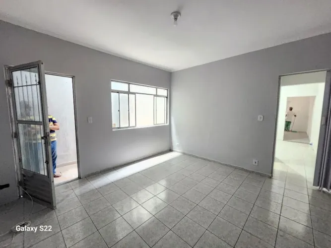 Casa para alugar 2 dormitórios Jardim Cipava Osasco
