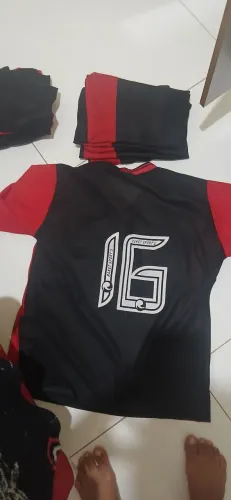 11 camisas de uma equipe de futebol uniforme