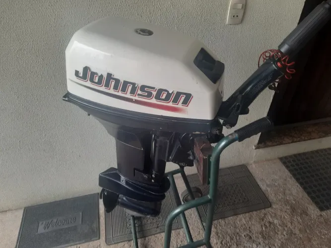Motor jhonson 15 hp ótimo revisado 2001
