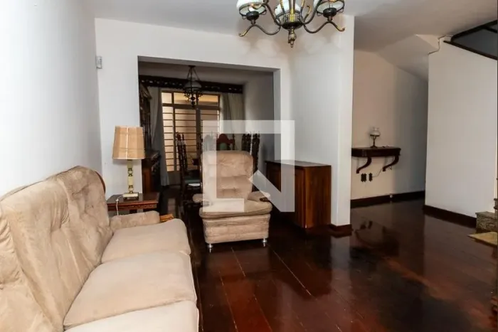 Casa à Venda - Bom Retiro, 3 Quartos, 240 m2