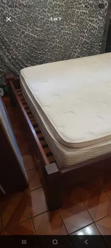Artesanal - Cama Jacaranda maciço feita a mão