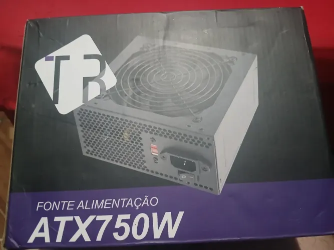 Fonte gamer ATX750W