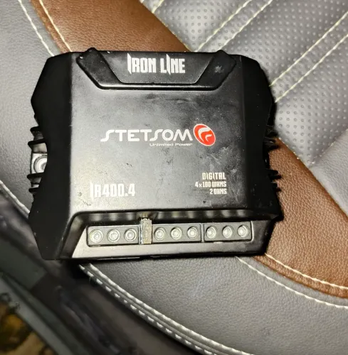 Troco essa potência em dois auto falantes NAKE