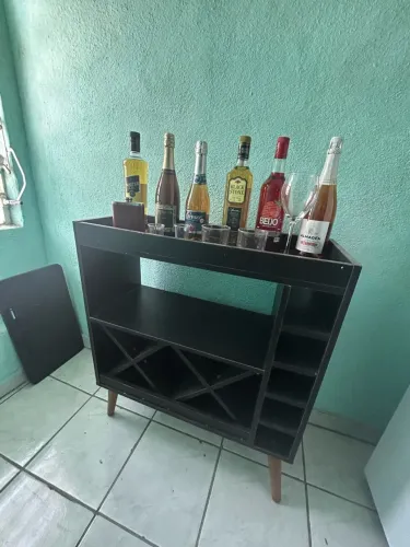 Vende-se cantinho do café