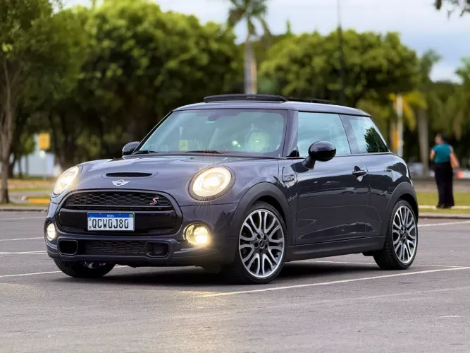 Mini Cooper S 2.0 Turbo 16V 3P Aut. 2018