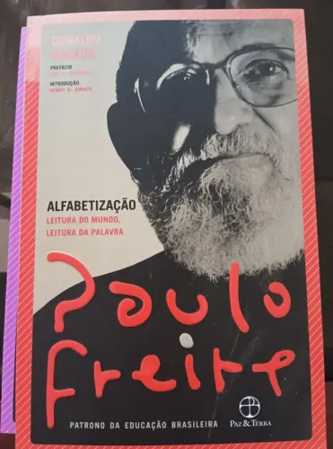 Livro: Alfabetização Paulo Freire