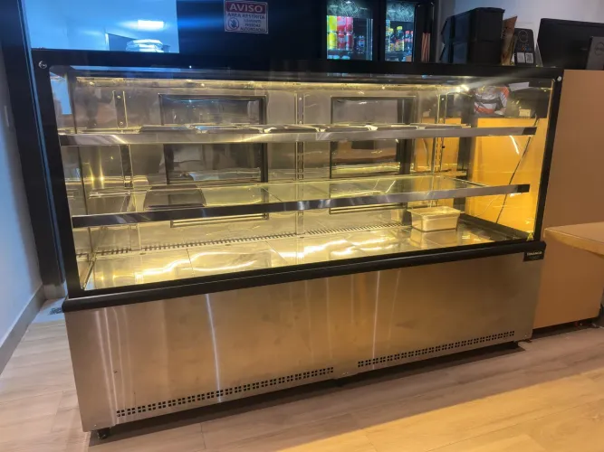 Vitrine Quente Venâncio Premium 2metros