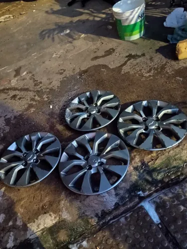 Calotas aro 15 Chevrolet Onix originais 