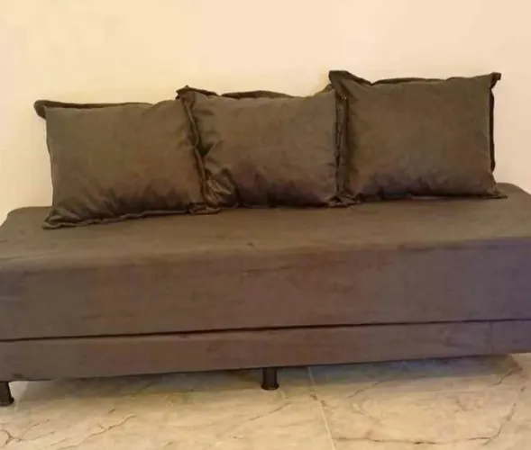 SOFANETE COM PÉS (SOFÁ CAMA)