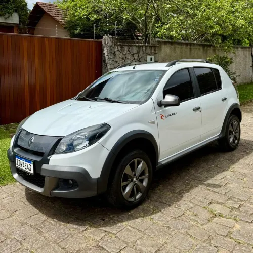 Renault Sandero Stepway Hi-f. R. Curl 1.6 16V 5P 2012