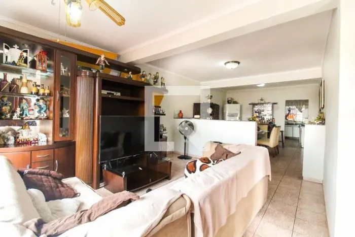 Casa à Venda - Vila Jacuí, 3 Quartos, 360 m2