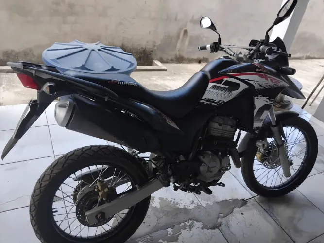 Honda xre 300 ano 2015