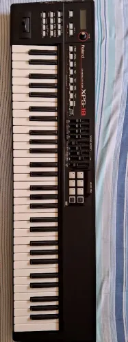 Teclado roland XPS 10