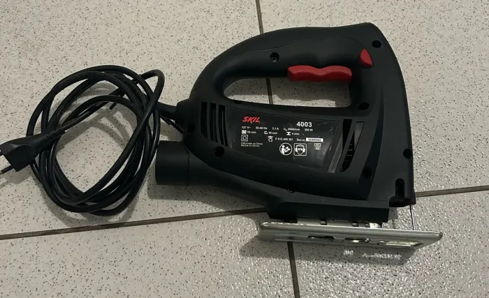 Vendo Serra tico-tico usada apenas uma vez