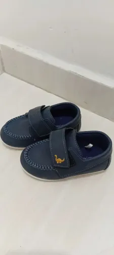 Sapatinha masculina tamanho 22