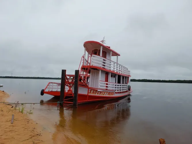 Barco empurador