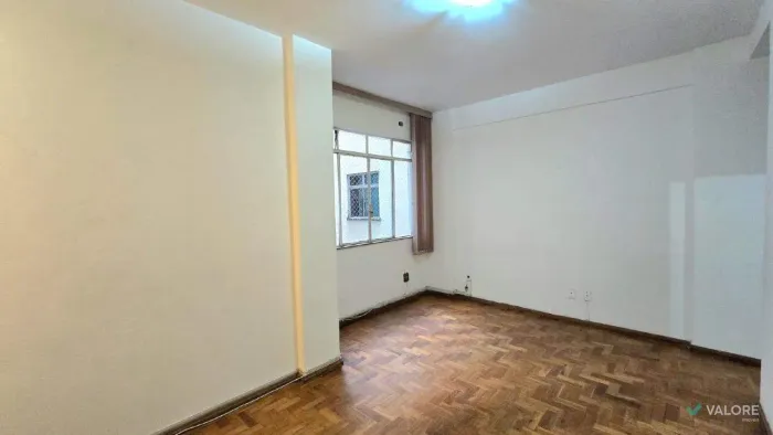 Apartamento 2 Quartos - Centro