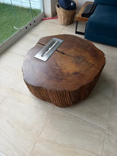 Mesa de centro tora de madeira 