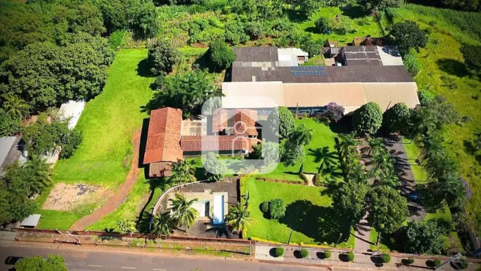 Terreno/Área para venda no bairro Chácaras Tubalina e Quartel