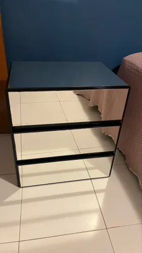 Vendo Criado mudo espelhado( 2 unidades)