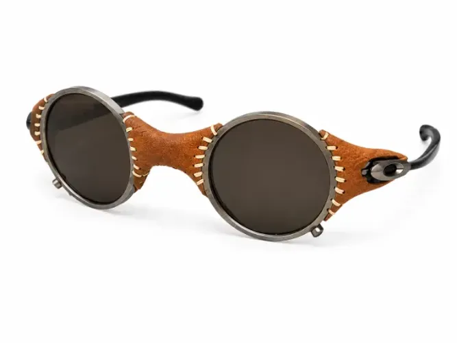 Oakley Mars Leather 1:1 - Excelente Estado