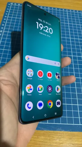 Motorola Edge 60 Fusion na caixa com nota fiscal