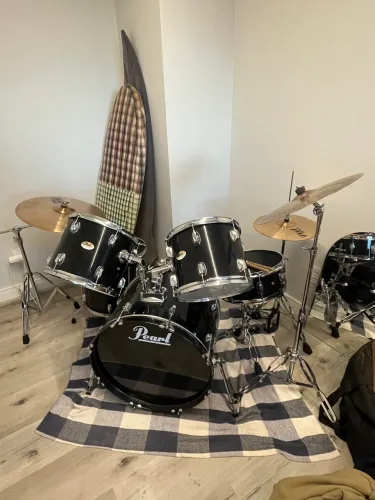 Bateria Pearl Soundcheck Impecável + Pratos Paiste PST5 + Bags
