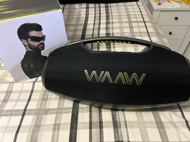 Caixa de som WAAW HIPERBOOM 1000 novíssima