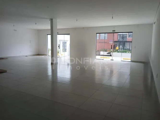 Sala comercial para locação no Bairro América por R$ 5.000,00 + TAXAS