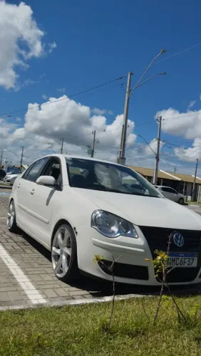 Volkswagen Polo Sedan 1.6 MI Total Flex 8V 4P 2010