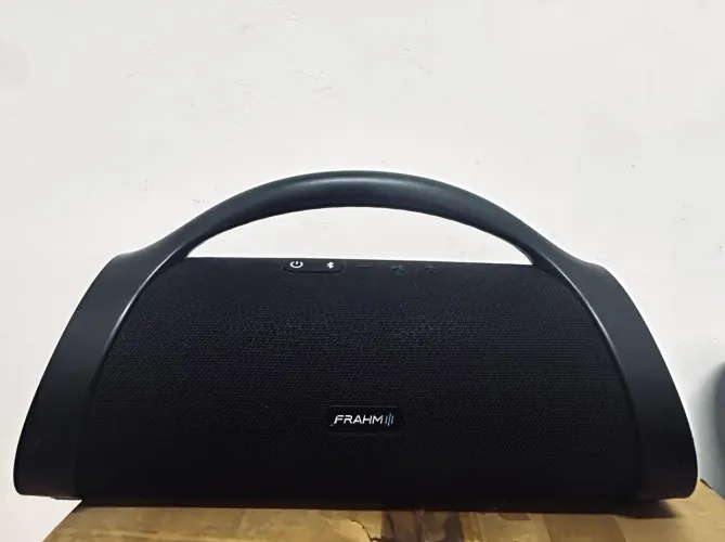 Caixa de Som Portátil Boombox Frahm Darksound
