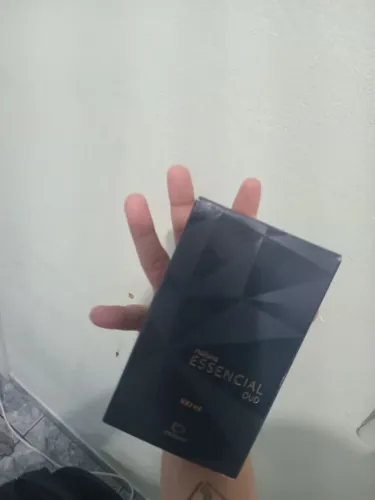 Perfume essencial original na caixa