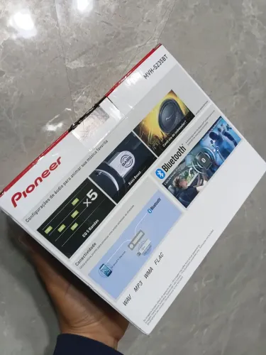 Som Pioneer MVH-S235BT
