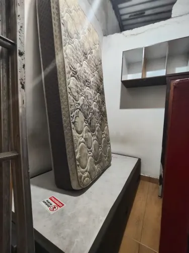 Cama de solteiro 