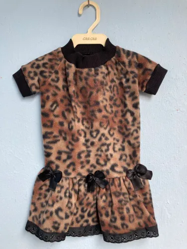 Roupinha de Cachorro Estampada de Oncinha, Tam P Fêmea (Novo)
