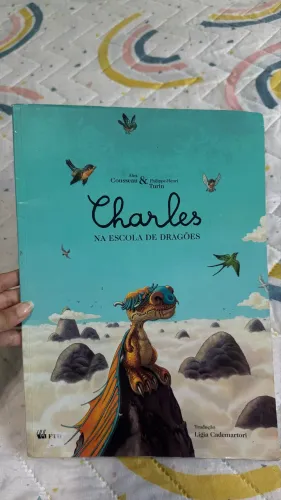 Livro Charles na escola de Dragões