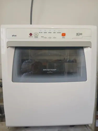 Vendo lava-louças 8 serviços Brastemp usada .