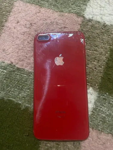 iPhone 8 Plus 