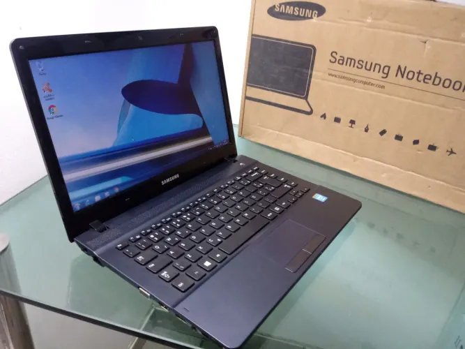 Notebook Samsung NP270E4E, i3-3110M, 4GB, Ssd 120GB
