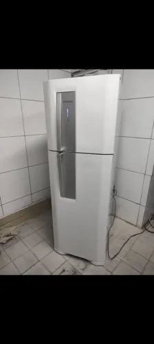 Geladeira Electrolux Frost Free turbo 