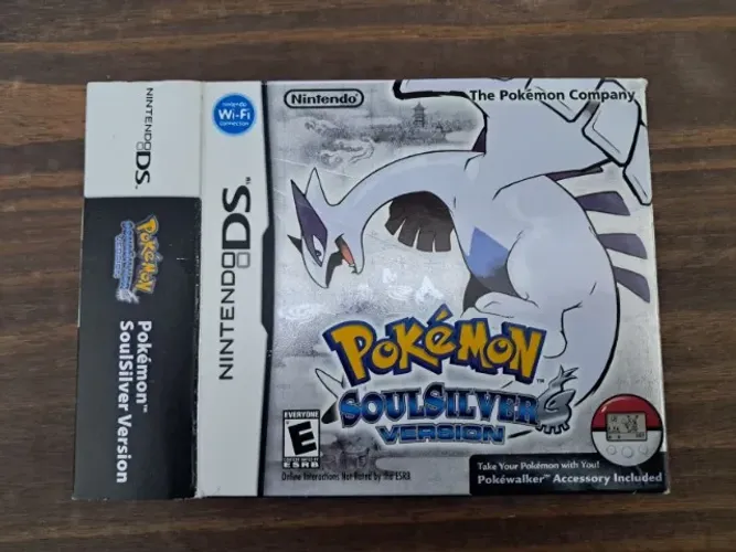 Pokémon Soul Silver Completo (CIB) com o Pokewalker - Condição Impecável